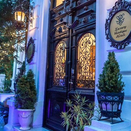 Conacul Coroanei Luxury Boutique Hotel บูคาเรสต์ ภายนอก รูปภาพ