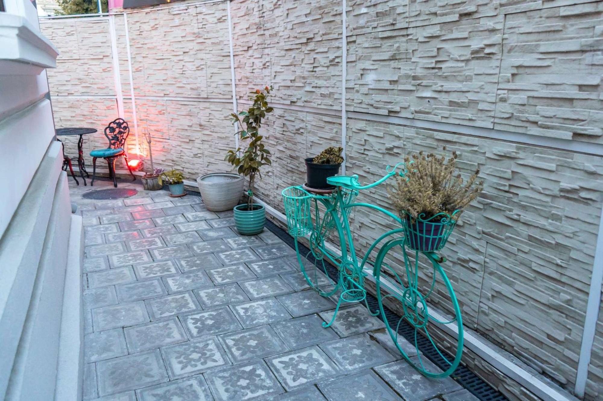 Conacul Coroanei Luxury Boutique Hotel บูคาเรสต์ ภายนอก รูปภาพ