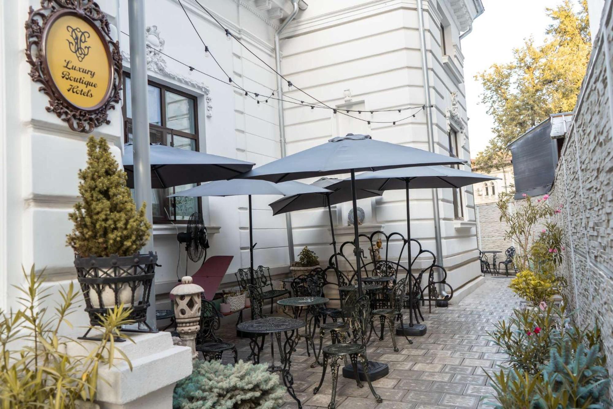 Conacul Coroanei Luxury Boutique Hotel บูคาเรสต์ ภายนอก รูปภาพ