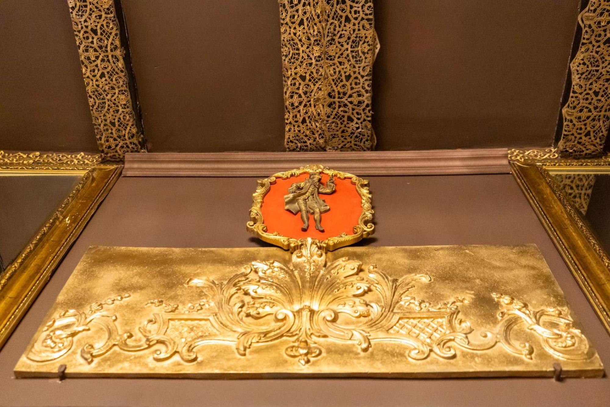 Conacul Coroanei Luxury Boutique Hotel บูคาเรสต์ ภายนอก รูปภาพ
